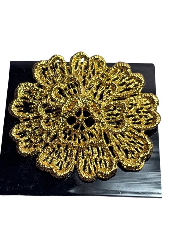 Accessories - Vintage Goldtone Filigree Flower Scarf Clip 1.75 inches X 2 inches